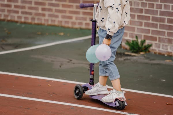 Trottinette enfant : trouvez le modèle parfait pour grandir